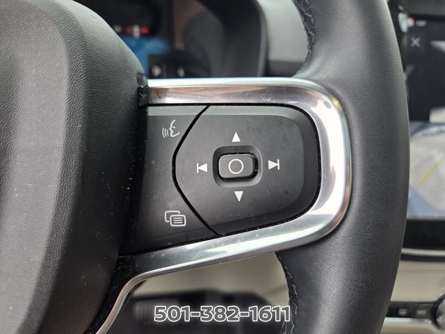 Used 2024 Volvo XC40 B5 Plus AWD/4WD image 27