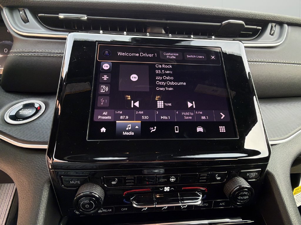 New 2026 Jeep Grand Cherokee Laredo X AWD/4WD image 10