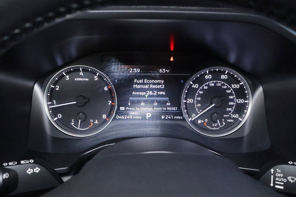 Used 2024 Mitsubishi Outlander SE Black Edition image 17