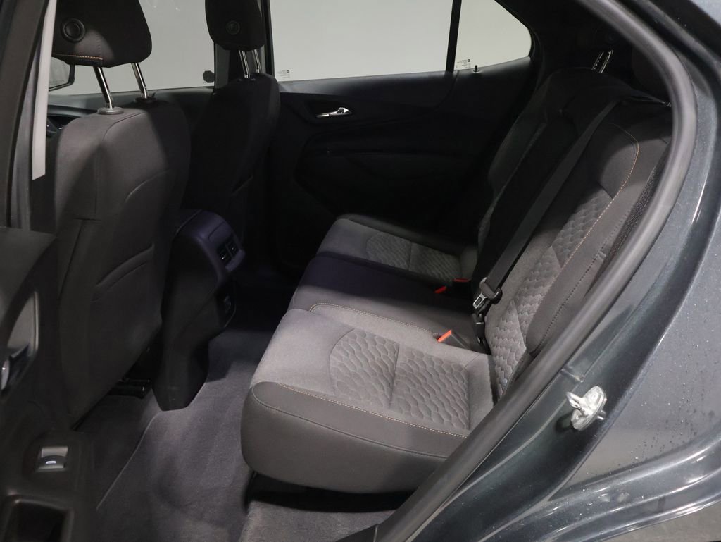 Used 2020 Chevrolet Equinox LT image 18