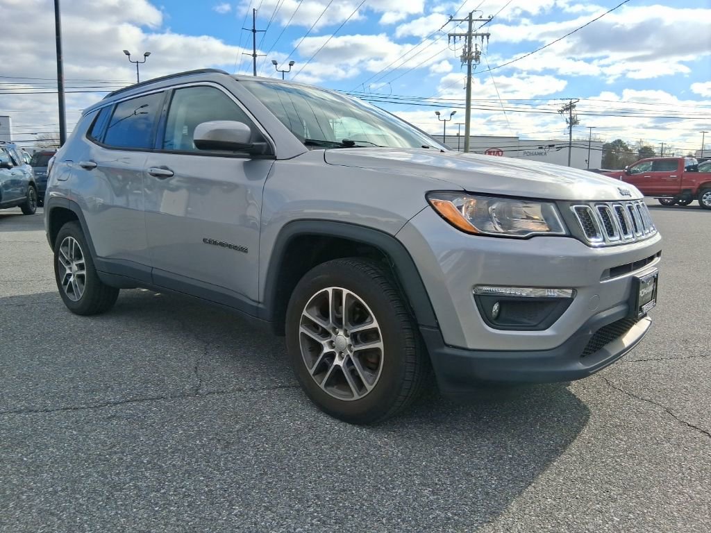 Used 2018 Jeep Compass Latitude w/ Popular Equipment Group image 3
