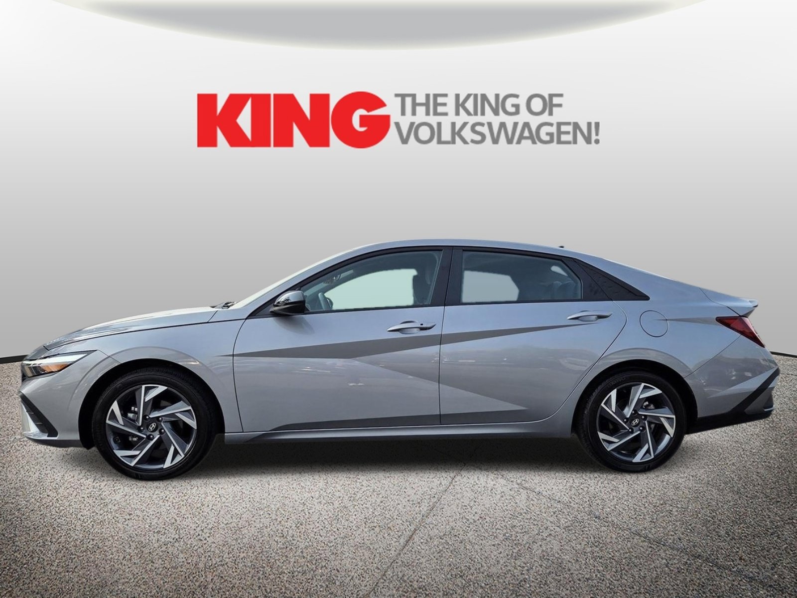 Used 2025 Hyundai Elantra Sport w/ Cargo Package FWD image 7