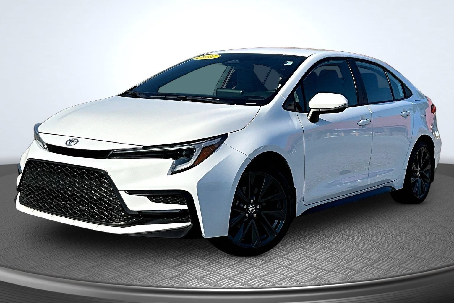 Used 2025 Toyota Corolla SE