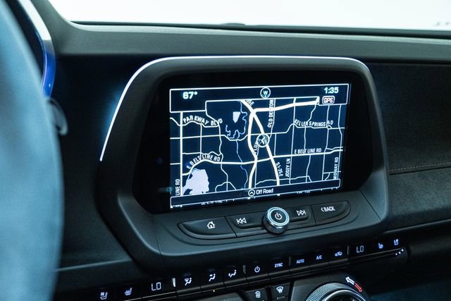 Used 2017 Chevrolet Camaro ZL1 RWD image 26