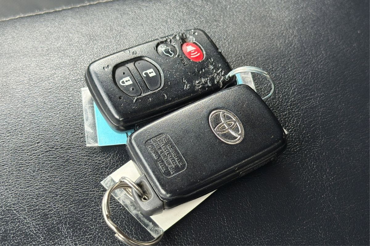 Used 2014 Toyota Venza XLE image 35