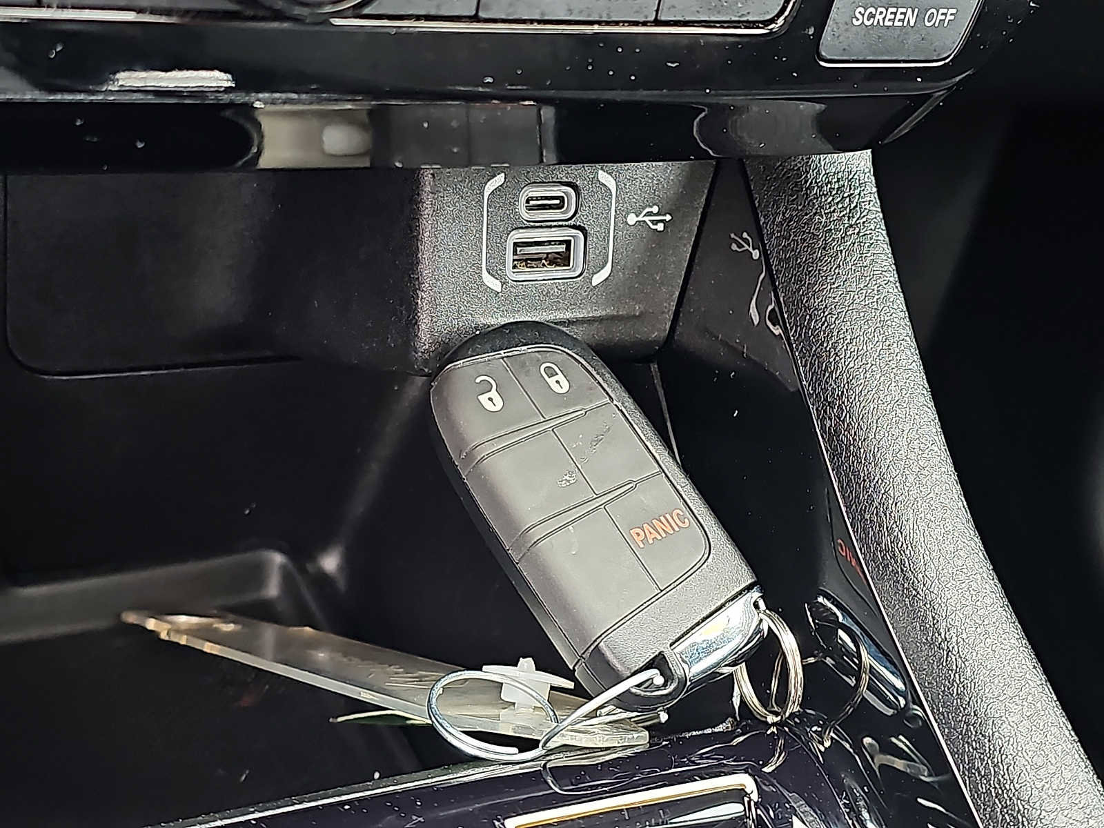 Used 2022 Jeep Compass Trailhawk w/ Sun and Sound Group image 25