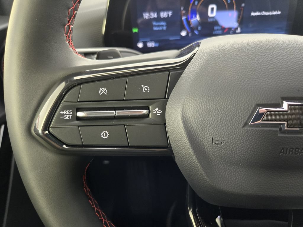 New 2026 Chevrolet Equinox RS w/ Convenience Package III FWD image 31
