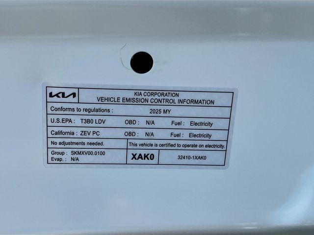 New 2025 Kia EV6 Light AWD/4WD image 34