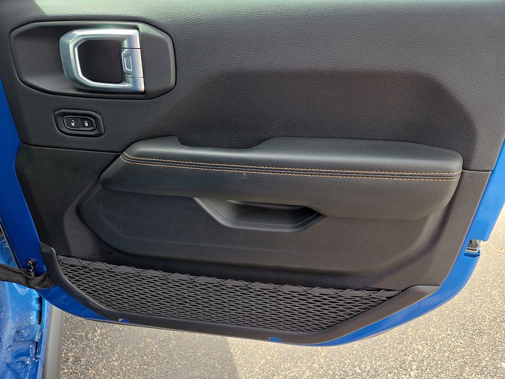 Used 2024 Jeep Gladiator Sport image 14