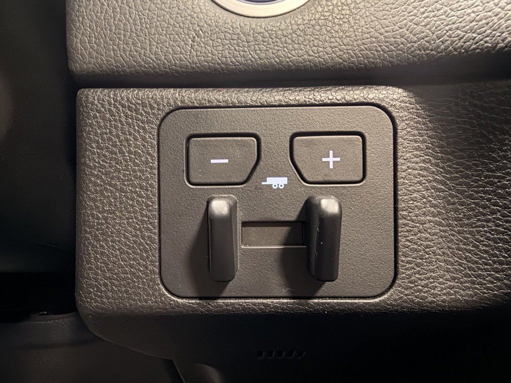 Used 2024 Toyota Sequoia Limited image 43