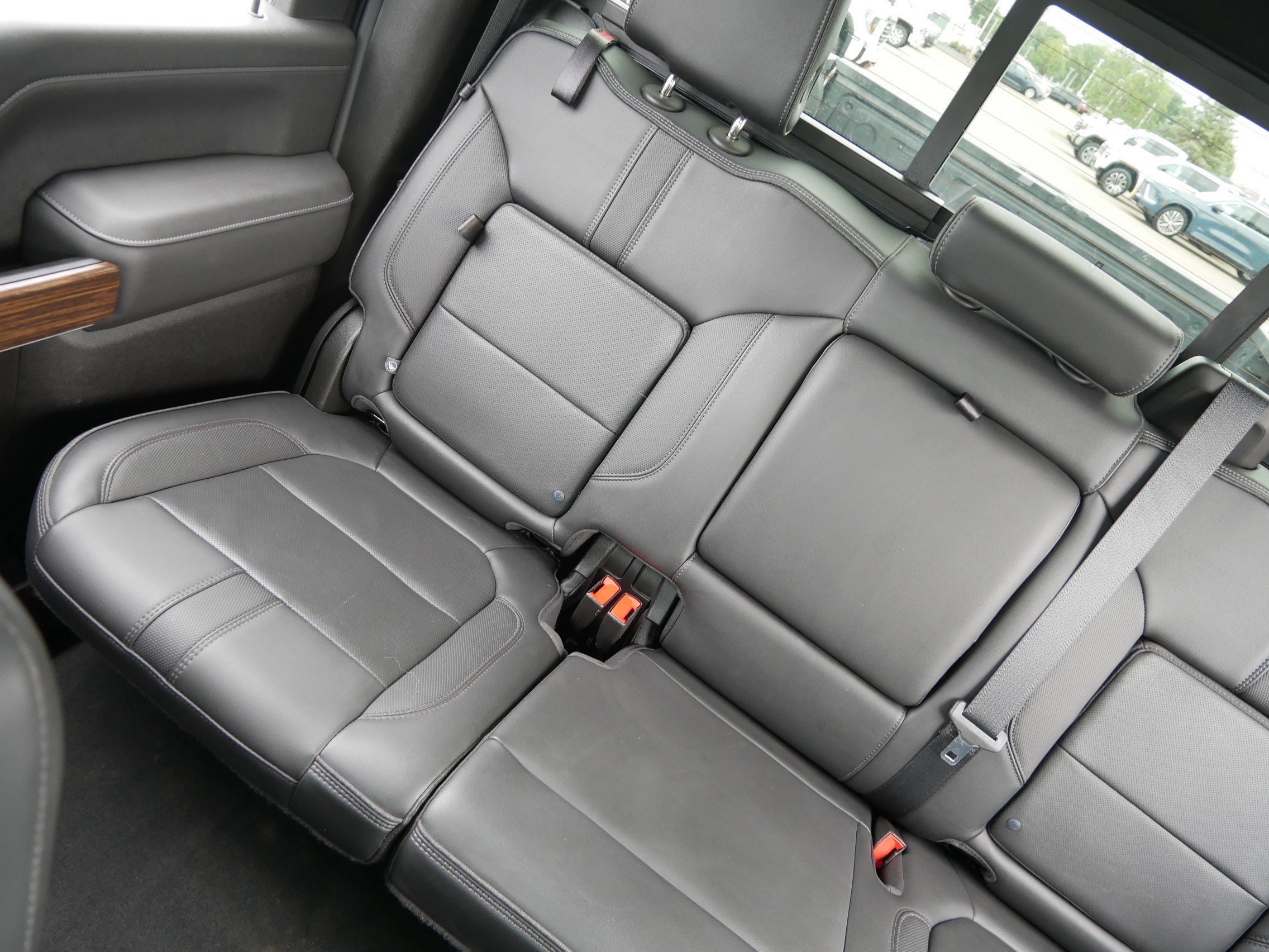 Certified 2022 Chevrolet Silverado 3500 High Country w/ Safety Package II AWD/4WD image 12