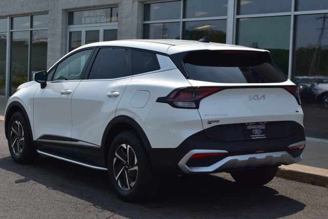 Used 2023 Kia Sportage LX AWD/4WD image 7