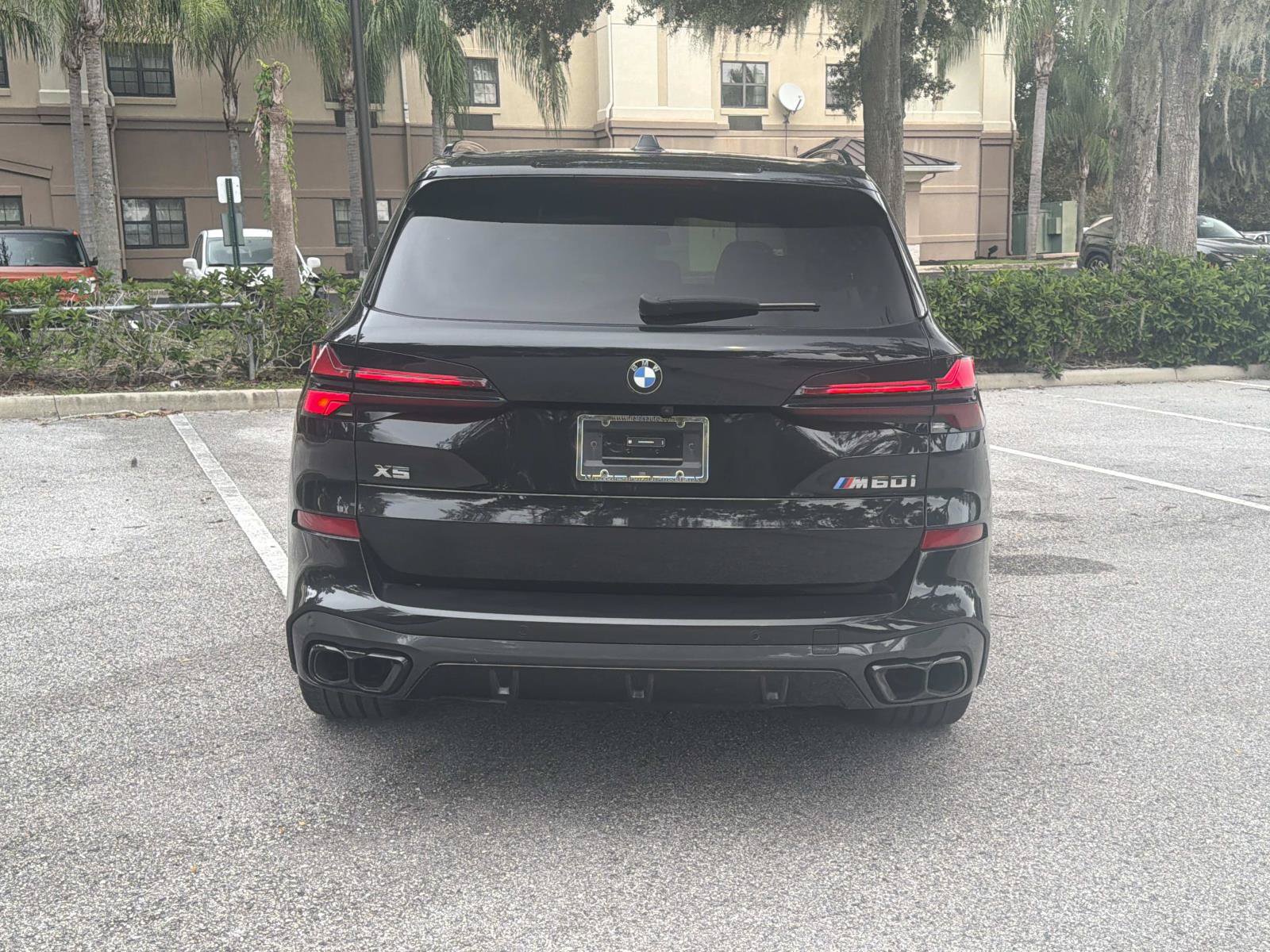 Used 2025 BMW X5 M60i w/ Climate Comfort Package AWD/4WD image 4
