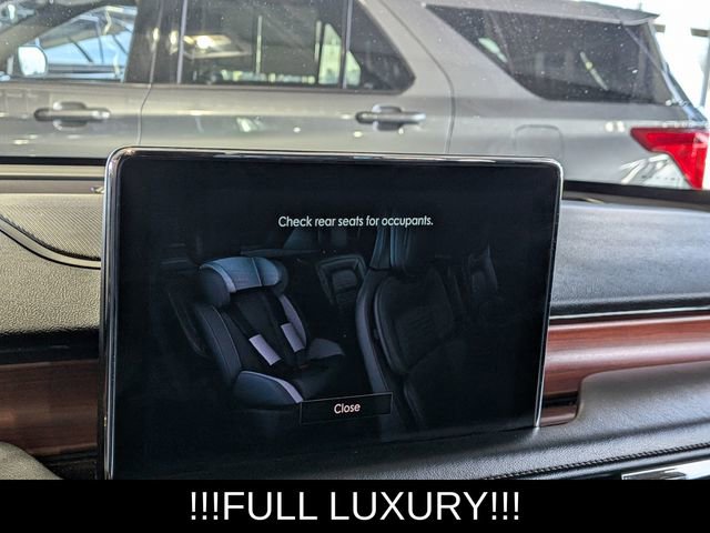 Used 2021 Lincoln Aviator Reserve w/ Equipment Group 201A image 39