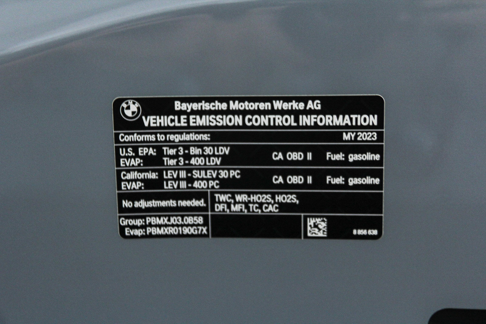 Certified 2023 BMW 740i w/ Parking Assistance Package image 28