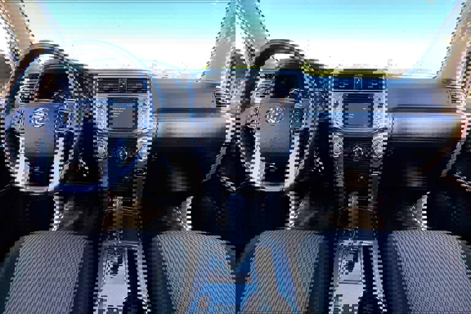 Used 2015 Toyota 4Runner SR5 image 15