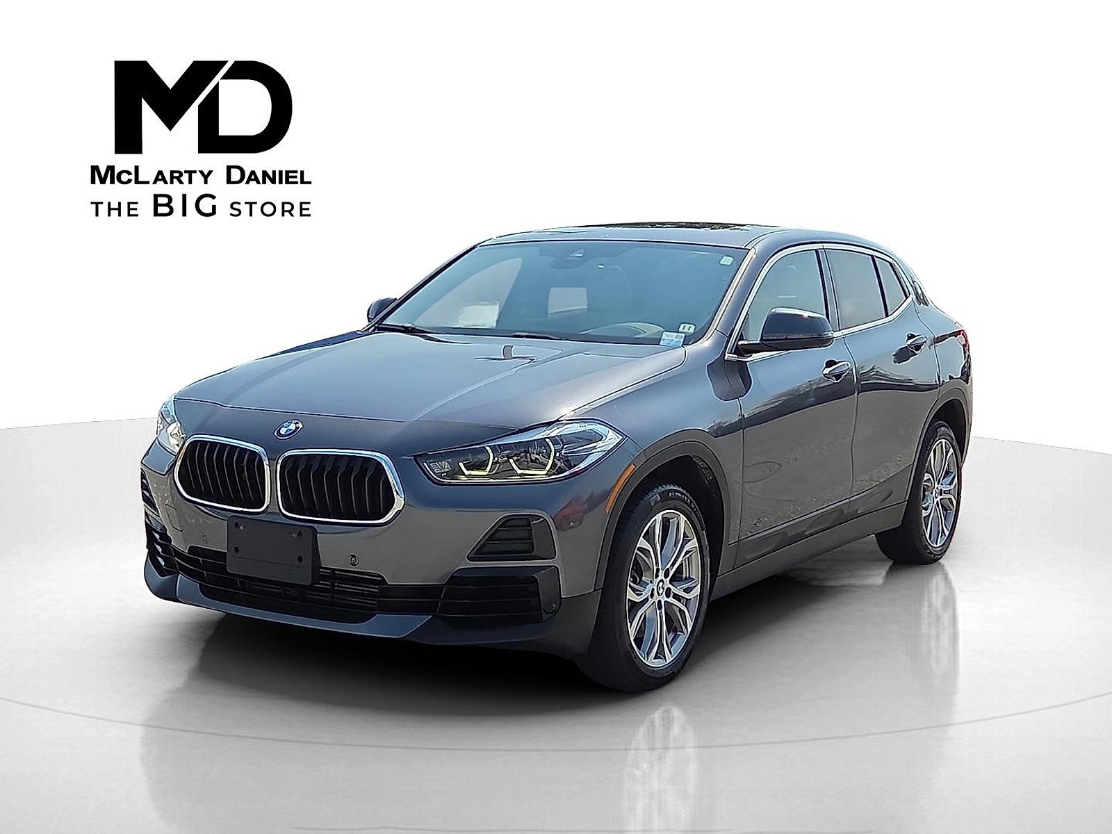 Used 2022 BMW X2 xDrive28i w/ Premium Package image 2