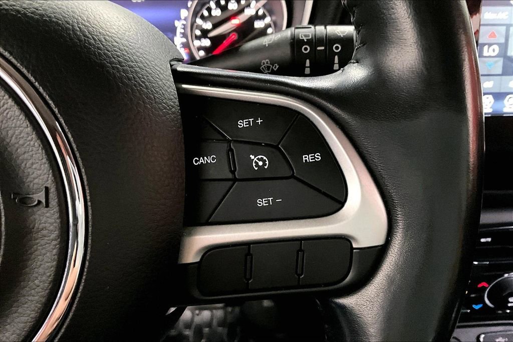 Used 2020 Jeep Compass Latitude image 12