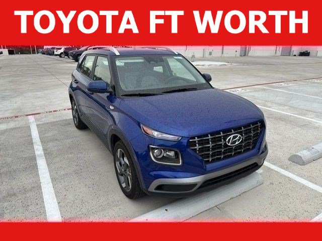 Used 2025 Hyundai Venue SEL FWD video 1