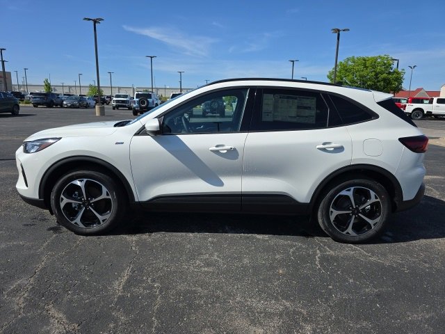 New 2025 Ford Escape ST-Line Elite w/ Tech Pack #2 image 2