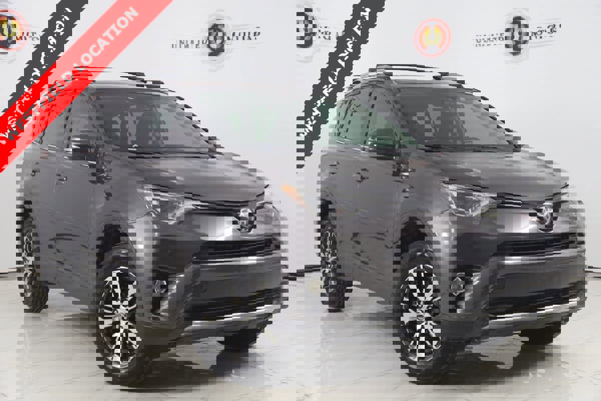 Used 2017 Toyota RAV4 XLE image 1