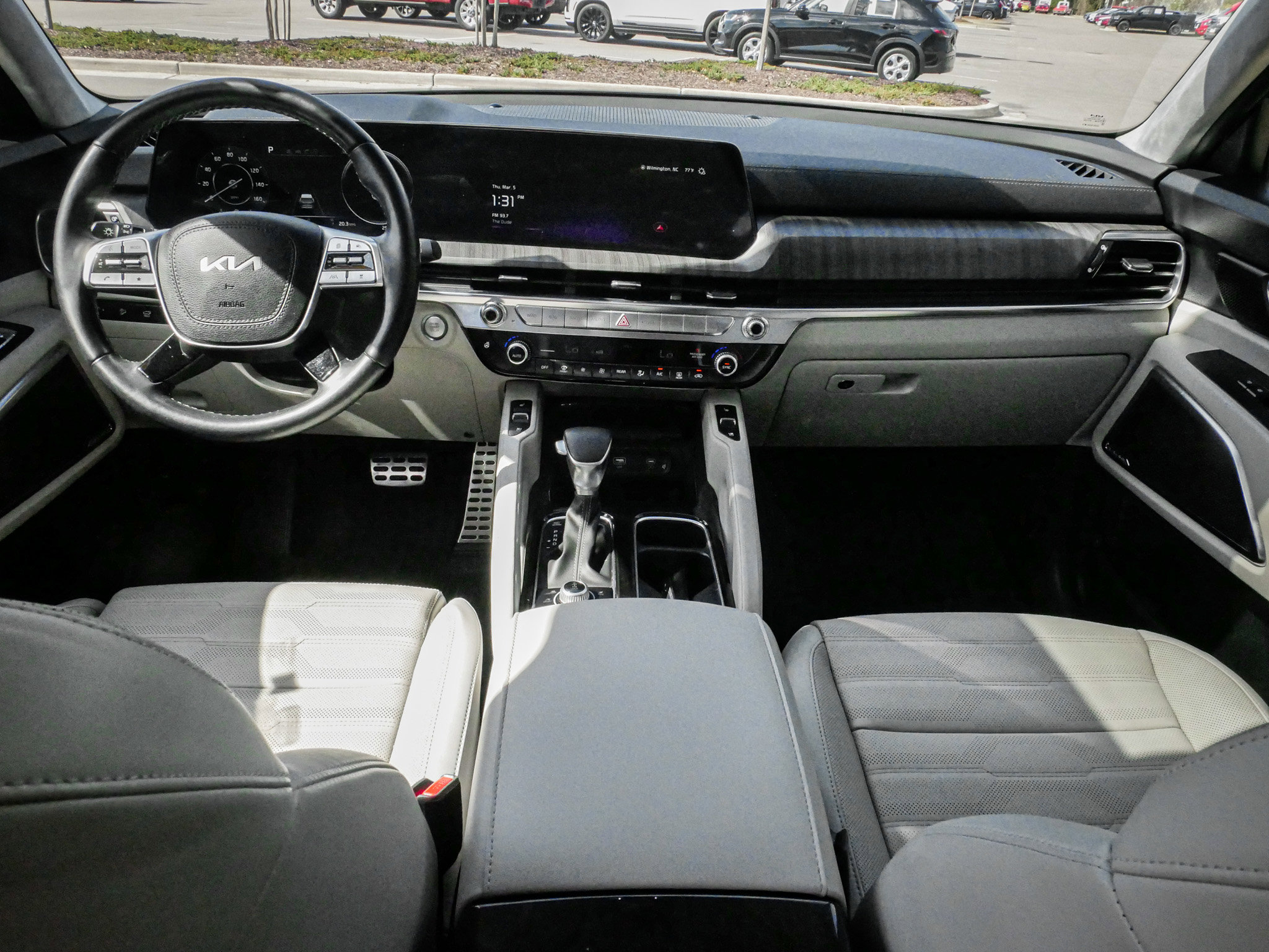 Used 2024 Kia Telluride SX Prestige image 28