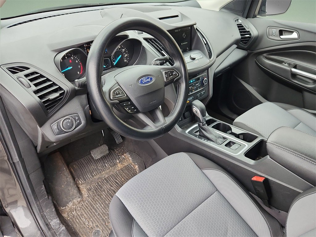 Used 2018 Ford Escape SE w/ SE Sync 3 Package image 12
