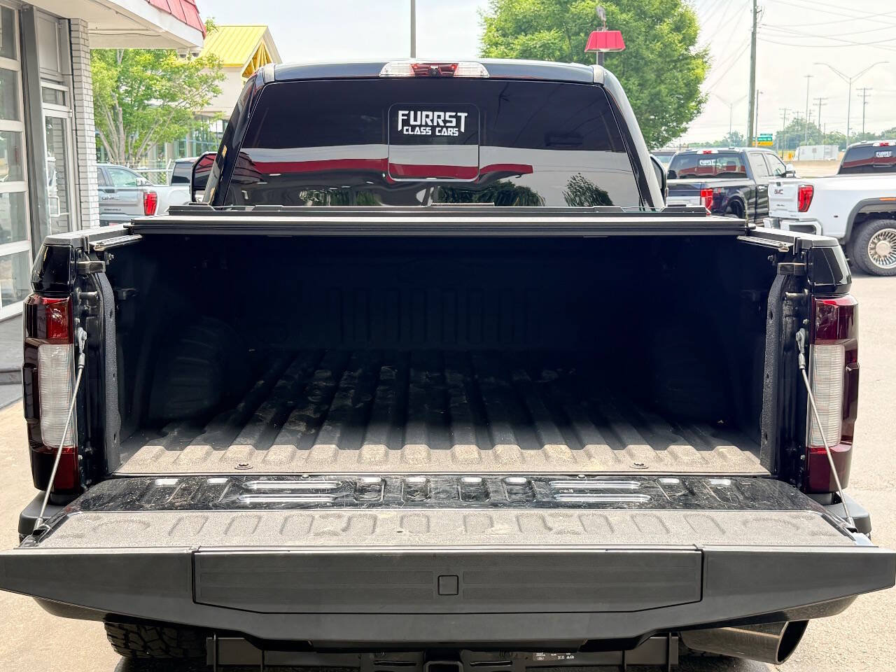 Used 2017 Ford F250 Lariat w/ Lariat Ultimate Package AWD/4WD image 10