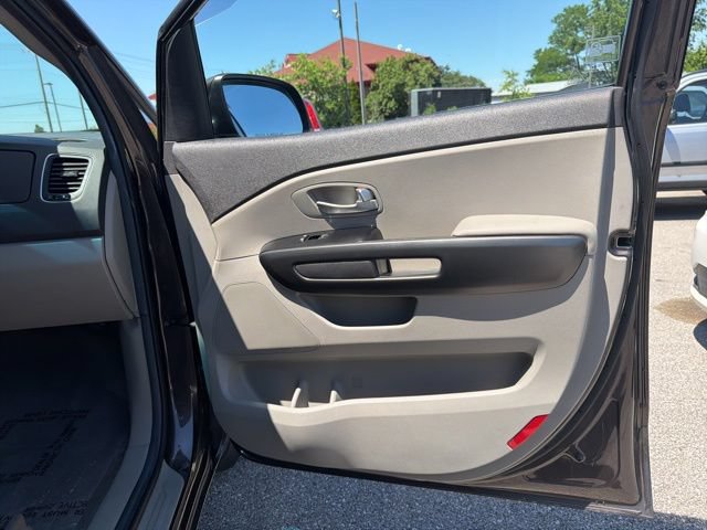 Used 2016 Kia Sedona LX w/ Option Group 020 FWD image 27
