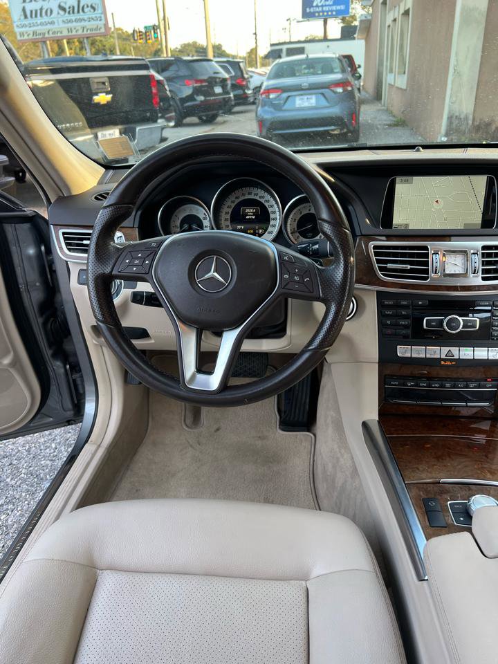 Used 2014 Mercedes-Benz E 350 Sedan image 15
