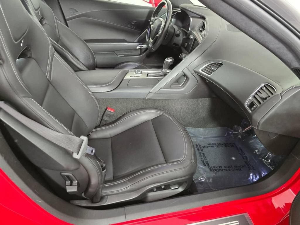 Used 2018 Chevrolet Corvette Grand Sport RWD image 12