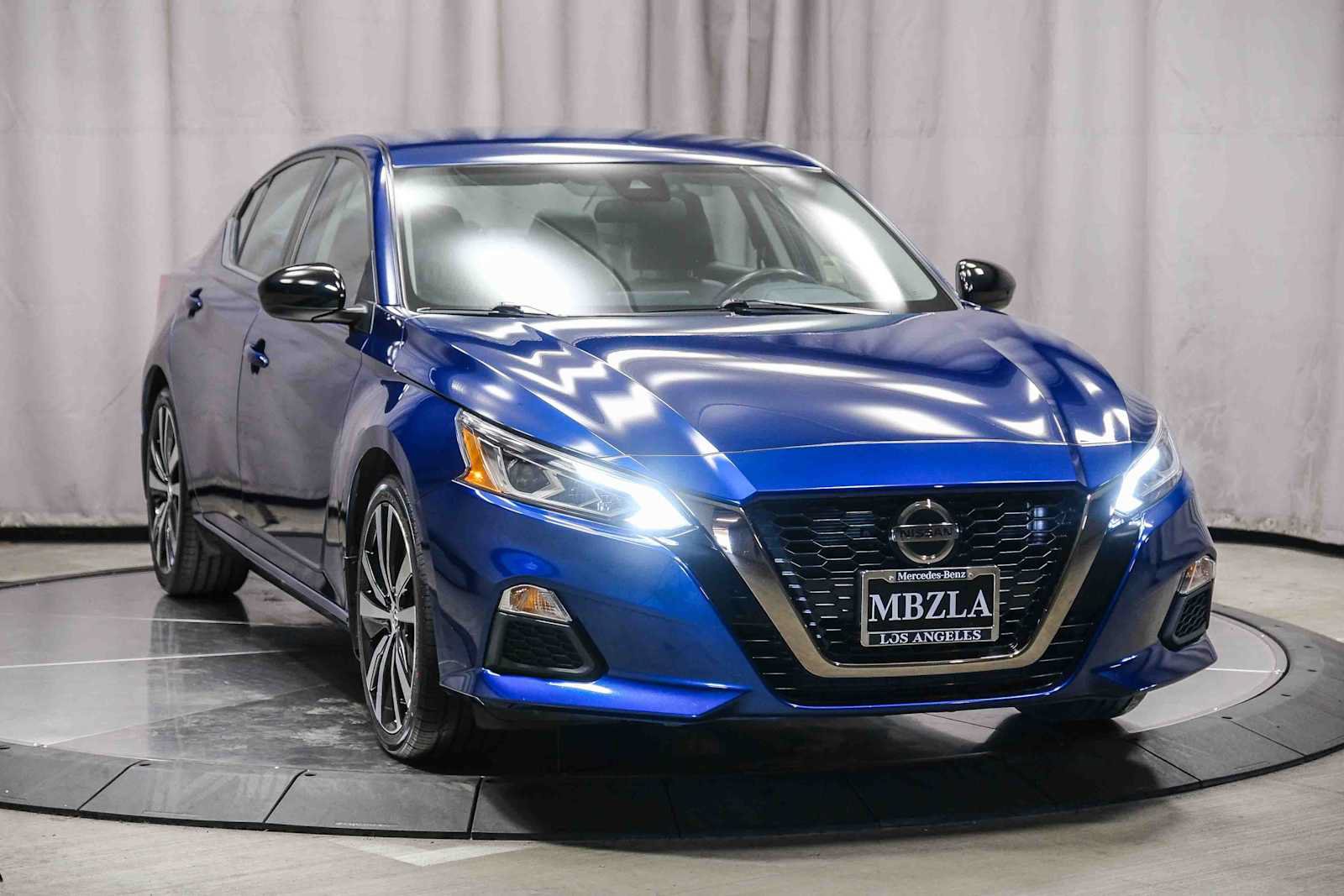 Used 2022 Nissan Altima 2.5 SR FWD image 5