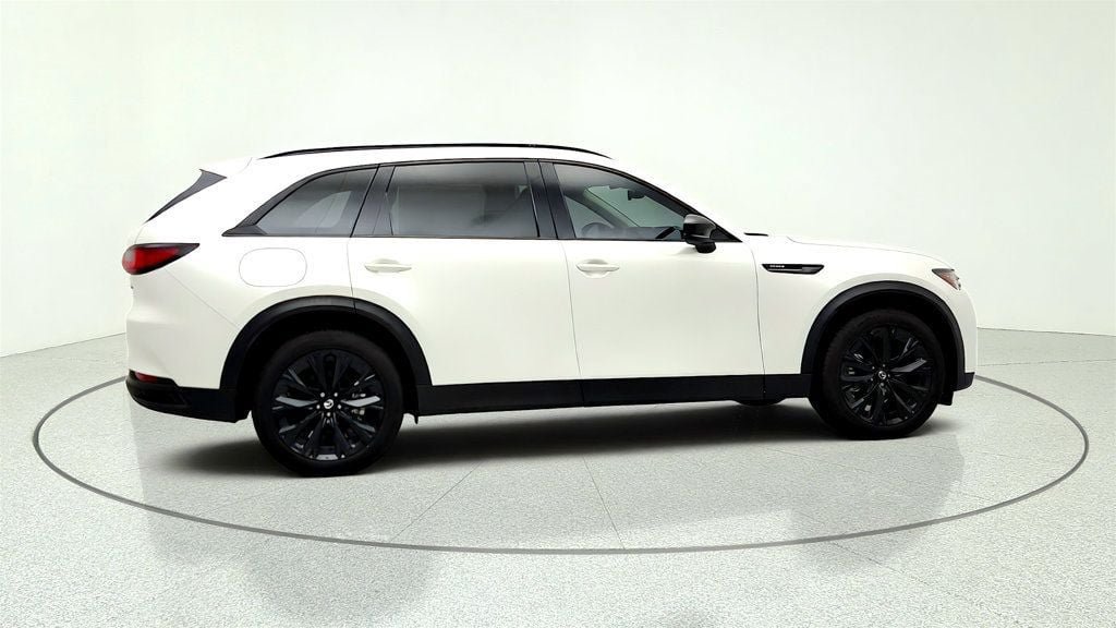 Used 2025 MAZDA CX-90 Plug-In Hybrid w/Premium Sport AWD/4WD image 4