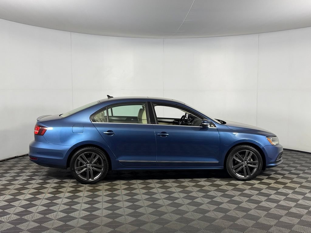 Used 2018 Volkswagen Jetta SEL FWD image 6