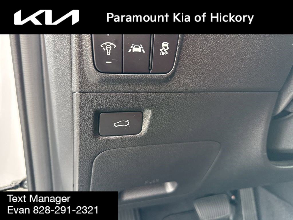 Used 2022 Kia K5 GT-Line w/ GT-Line FWD Premium Package image 18