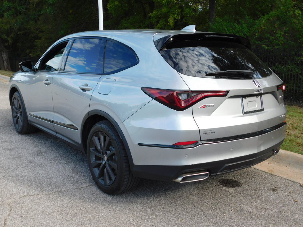 Used 2025 Acura MDX A-Spec AWD/4WD image 10
