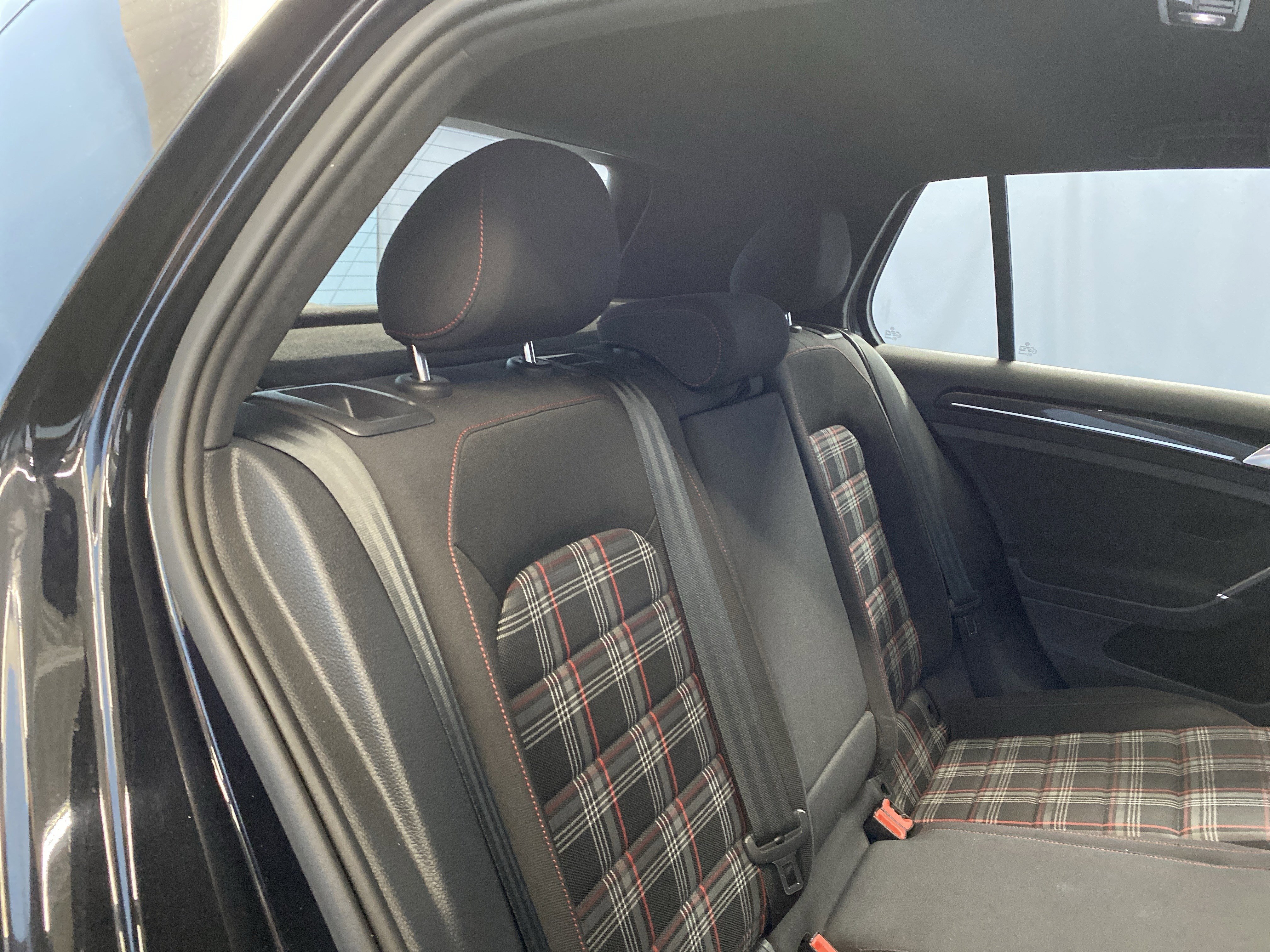 Used 2015 Volkswagen GTI S image 34