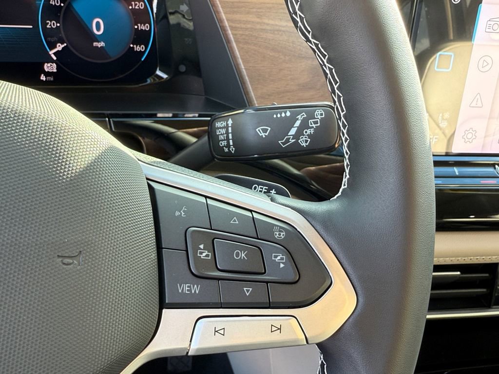 New 2026 Volkswagen Atlas SE image 10