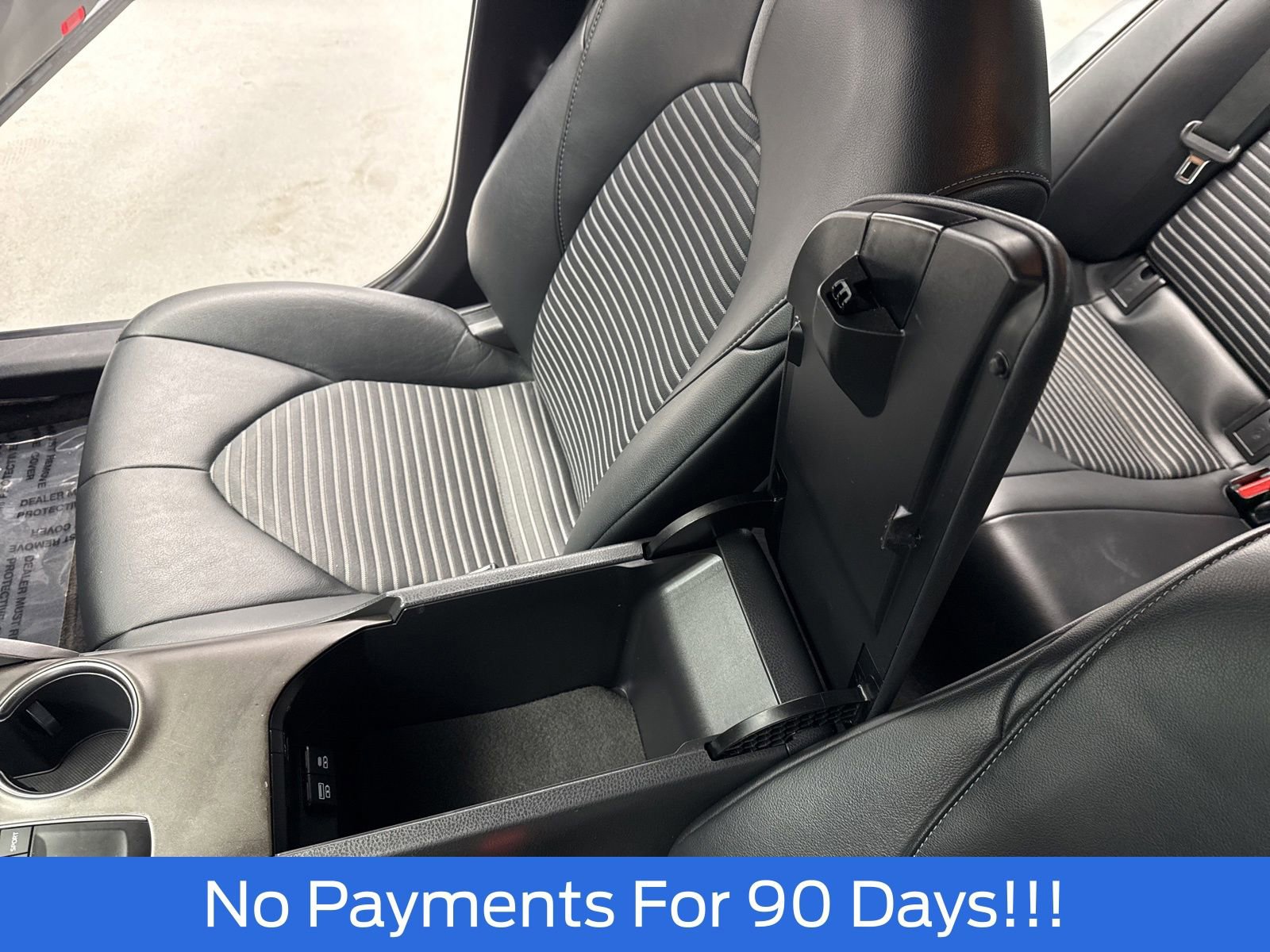 Used 2023 Toyota Camry SE image 20