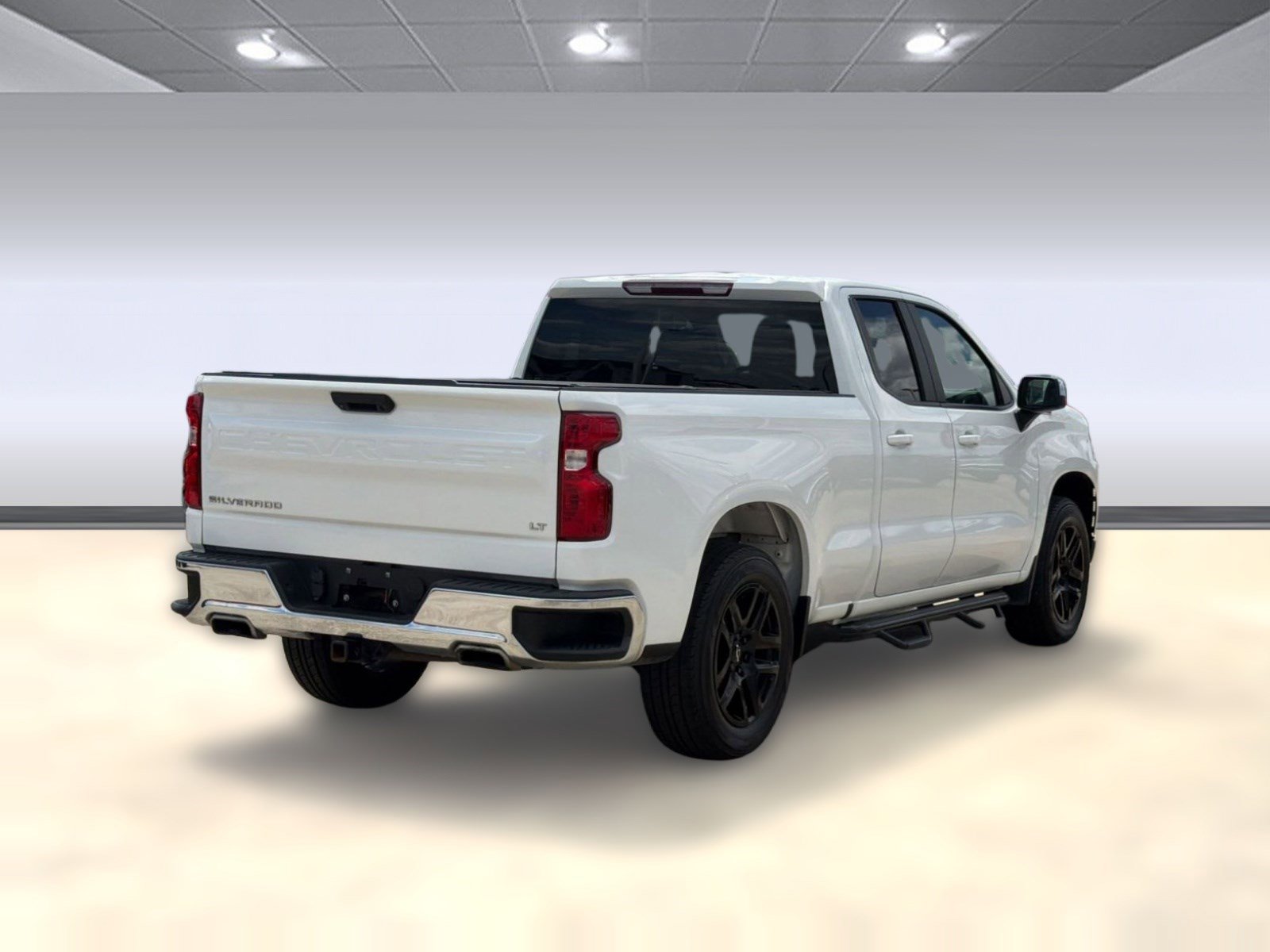 Used 2020 Chevrolet Silverado 1500 LT w/ Z71 Off-Road Package AWD/4WD image 9