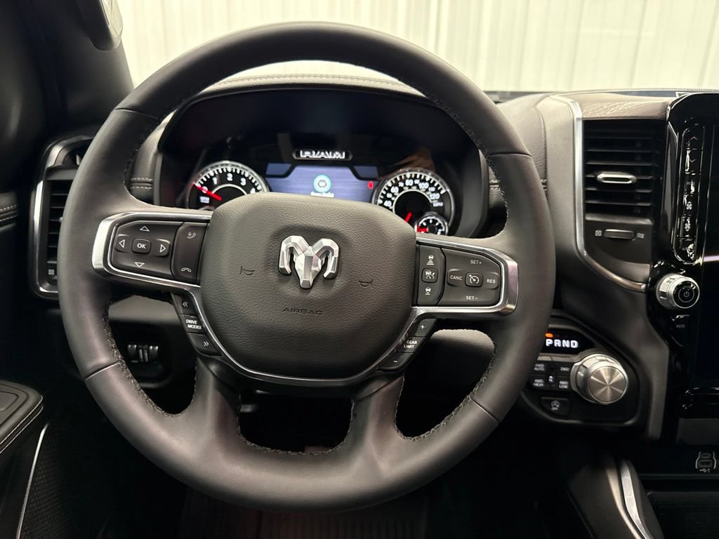 Used 2025 RAM 1500 Laramie w/ Sport Appearance Package AWD/4WD image 18