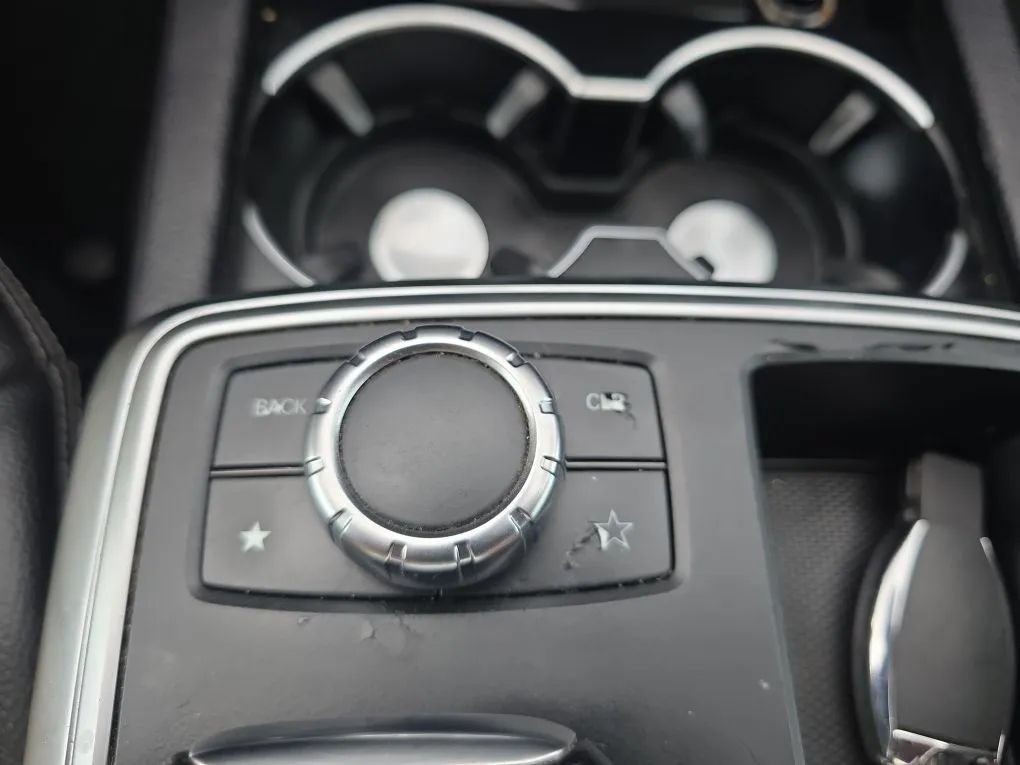 Used 2015 Mercedes-Benz ML 350 2WD image 34