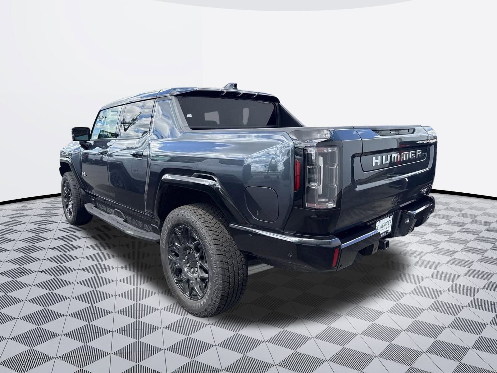 New 2026 GMC Hummer EV 4x4 Crew Cab image 7