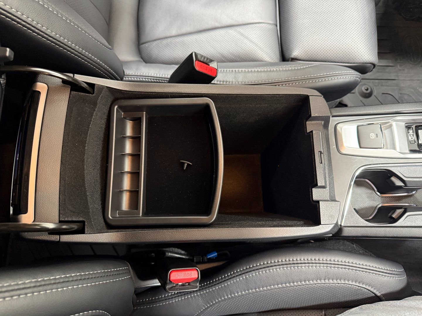 Used 2024 Subaru Ascent Limited w/ Technology Package image 28