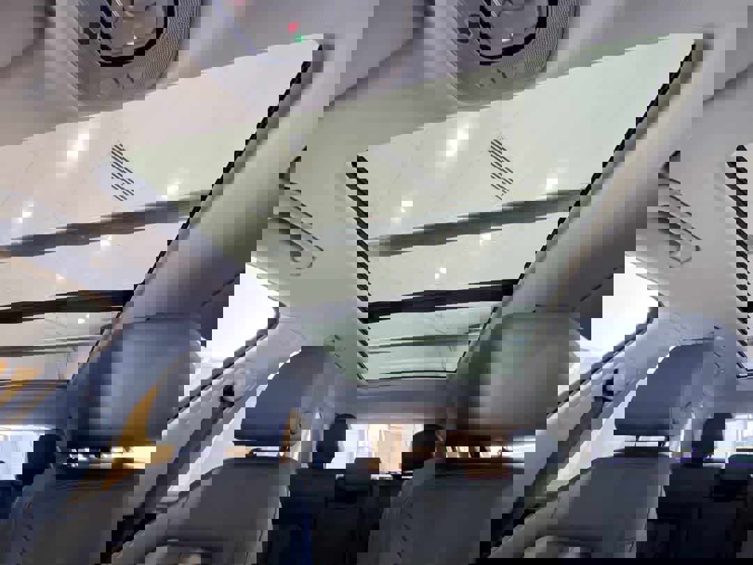 Used 2020 Audi Q5 e Prestige w/ Prestige Package image 23