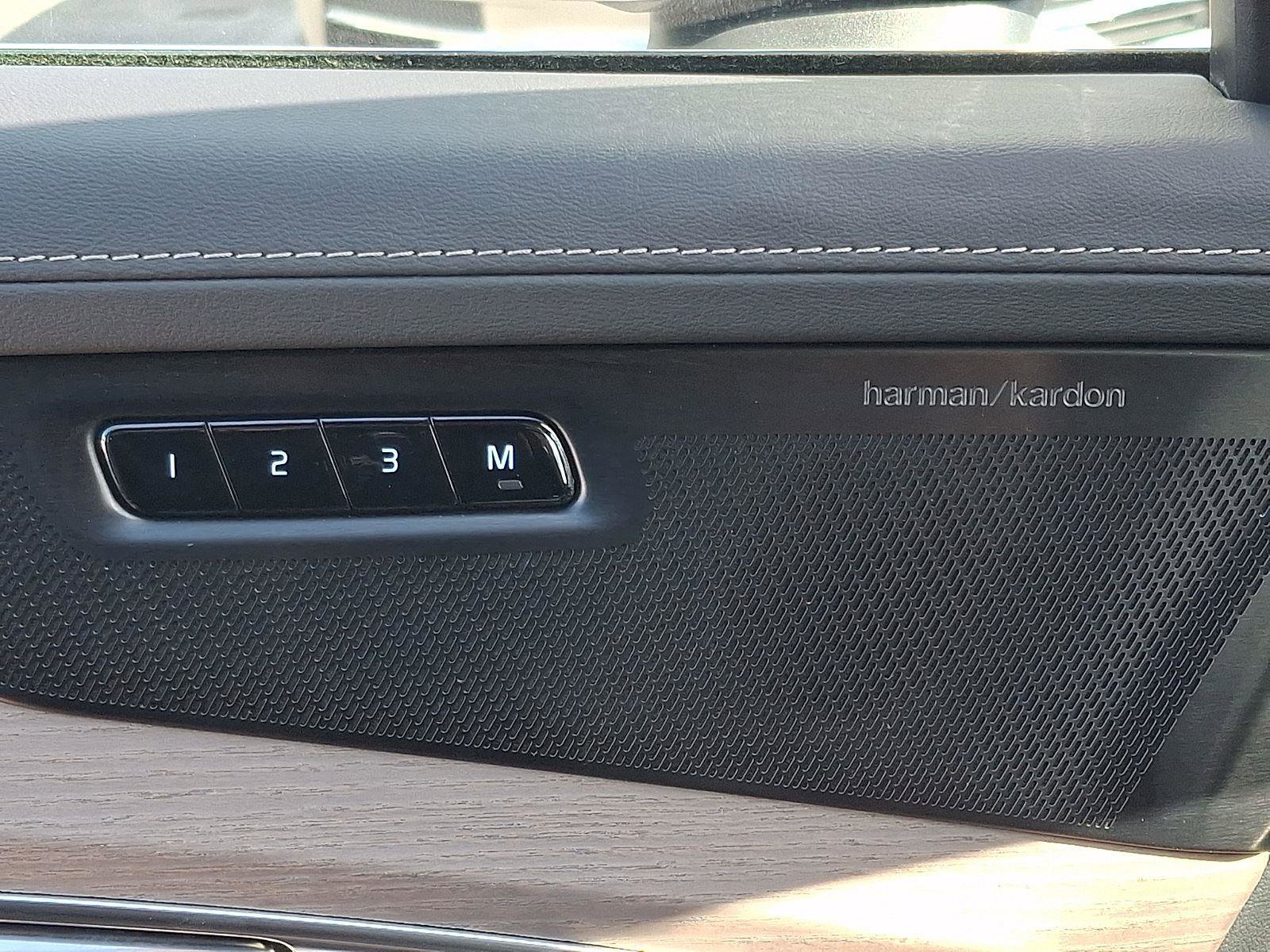 Certified 2025 Volvo XC90 B5 Plus image 26