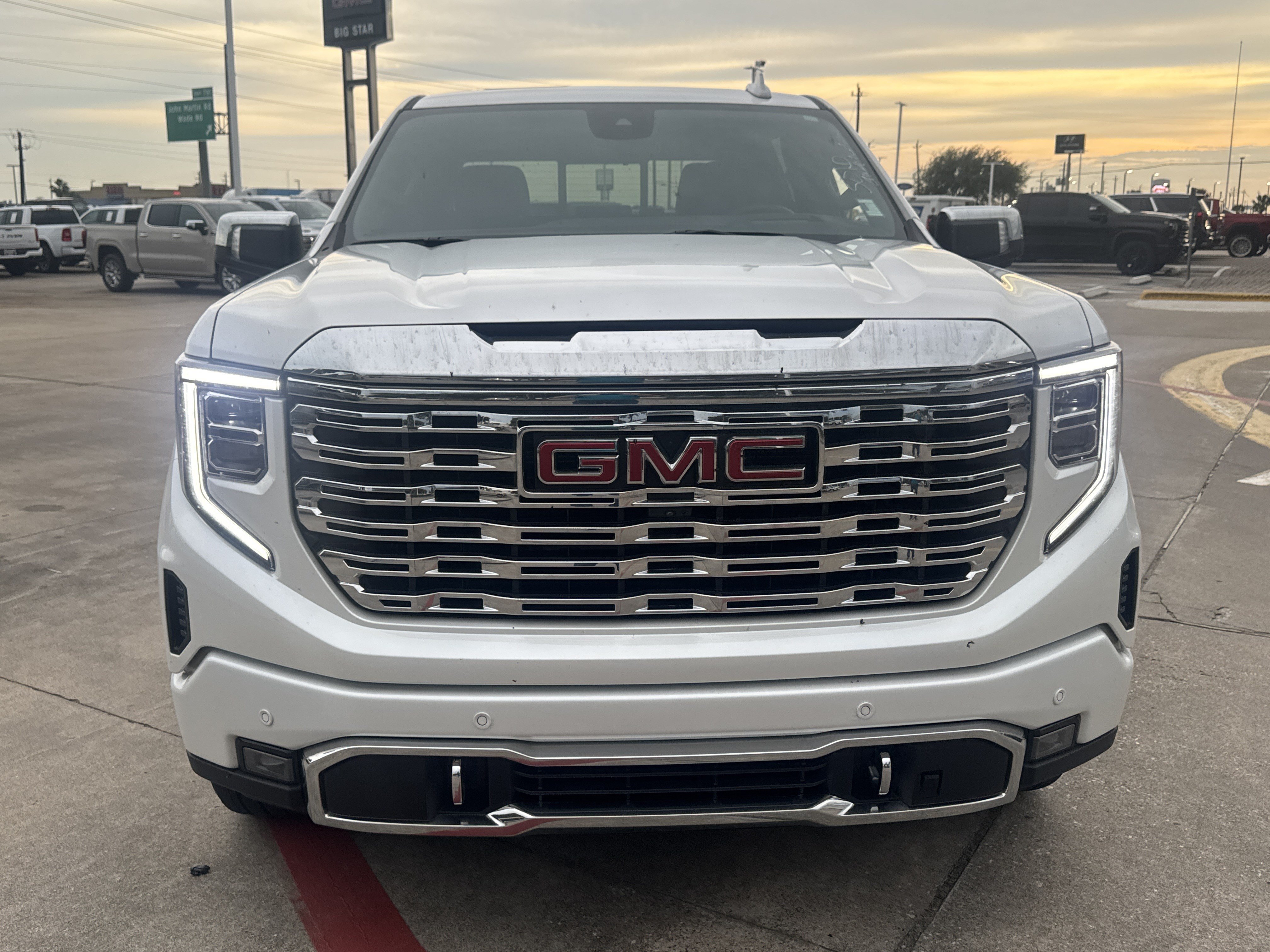 Used 2025 GMC Sierra 1500 Denali AWD/4WD image 20