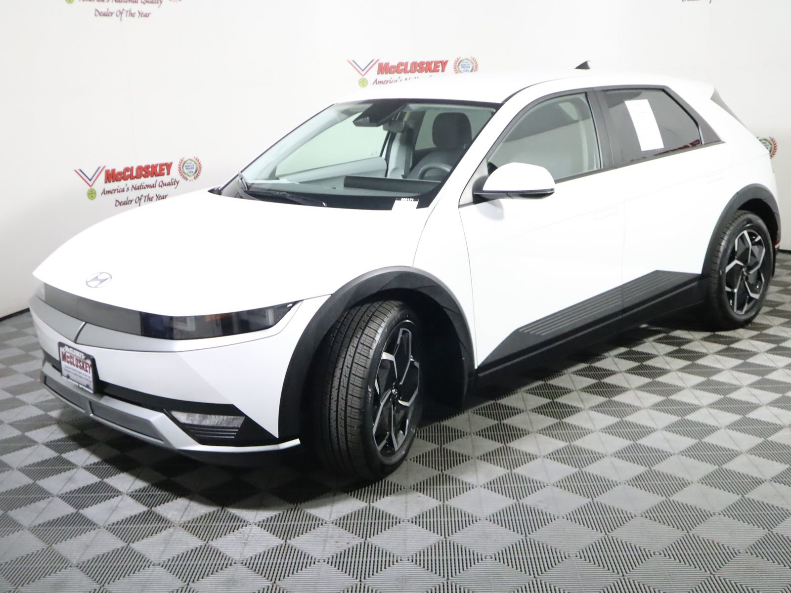 Used 2024 Hyundai Ioniq 5 SE image 13