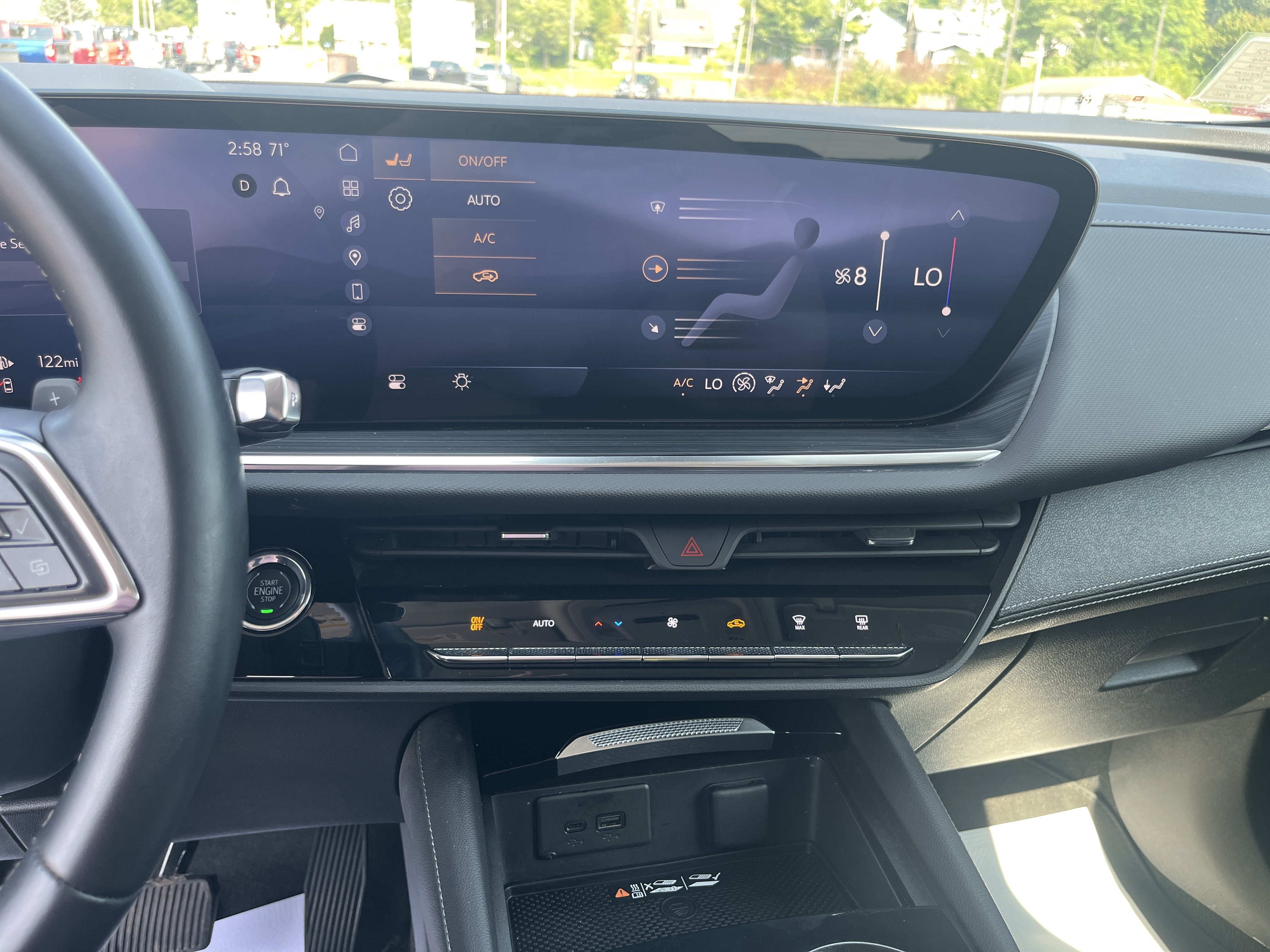 Used 2024 Buick Envision Preferred AWD/4WD image 26