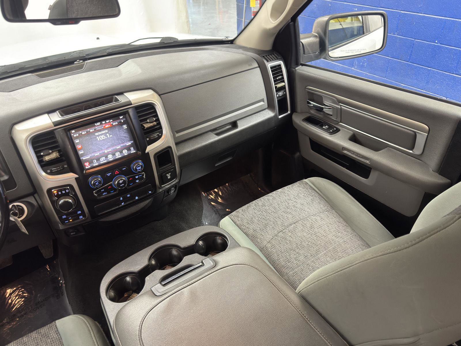 Used 2015 RAM 1500 Big Horn image 27